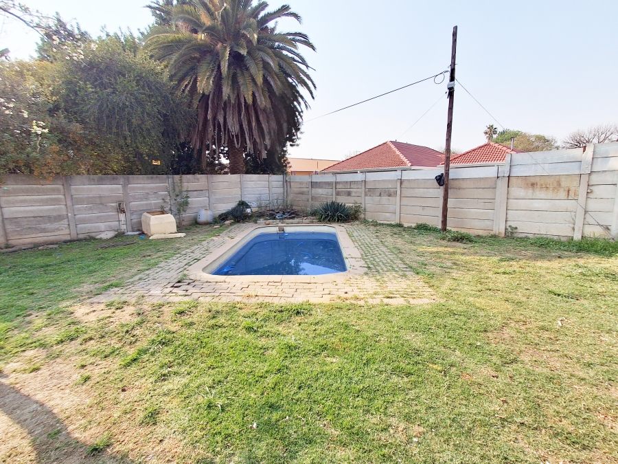 3 Bedroom Property for Sale in Naudeville Free State